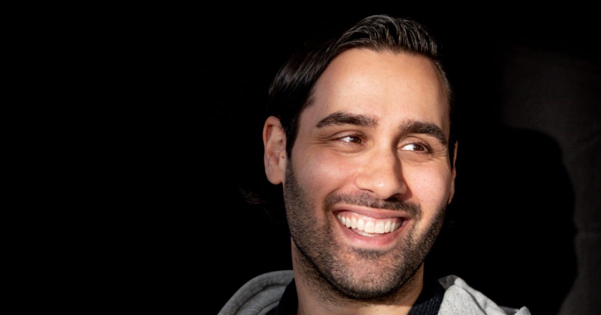 Välkommen till All Things Livefamiljen Behrouz Badreh! All Things Live